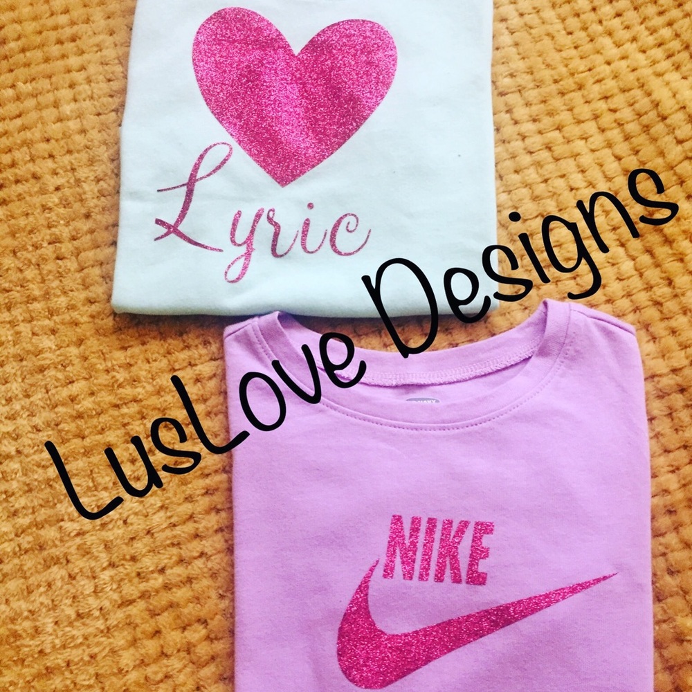 Tee shirts